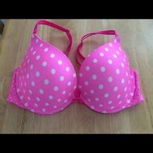 Victoria's Secret polka dot bra in 36D