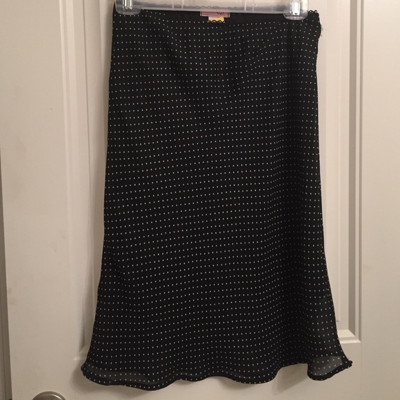 😻BLACK & WHITE POLKA DOT SKIRT-
