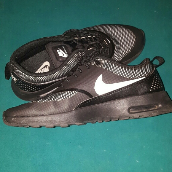 Nike air max thea