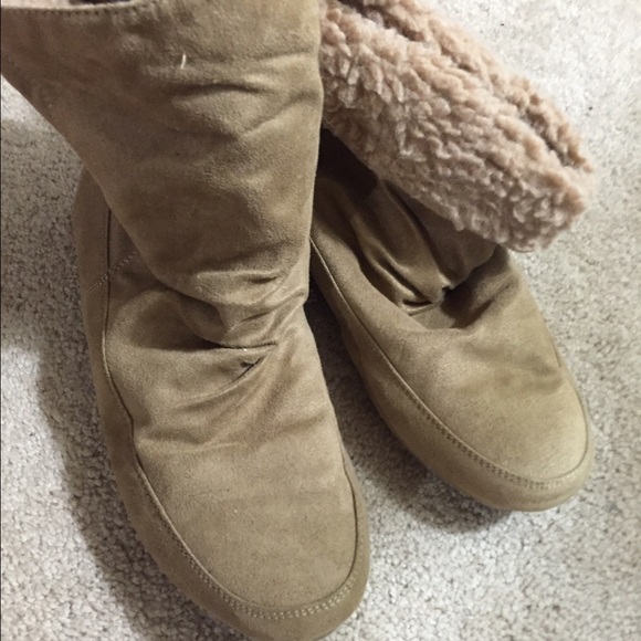 Boots size 9 used 2 times just not my style