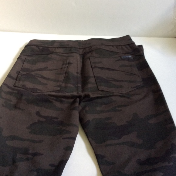 Sanctuary Skinnies - Picture 4 of 4