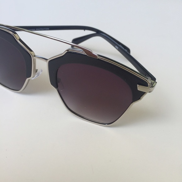 NWT || So Real Lila Retro Cat Eye Sunglasses - Picture 2 of 4