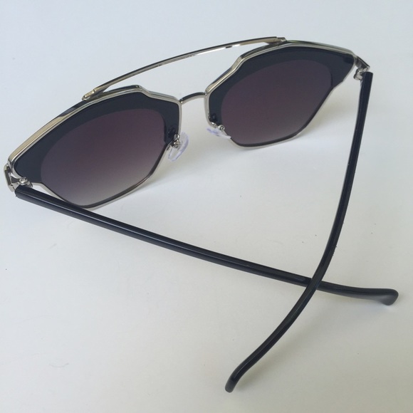 NWT || So Real Lila Retro Cat Eye Sunglasses - Picture 3 of 4