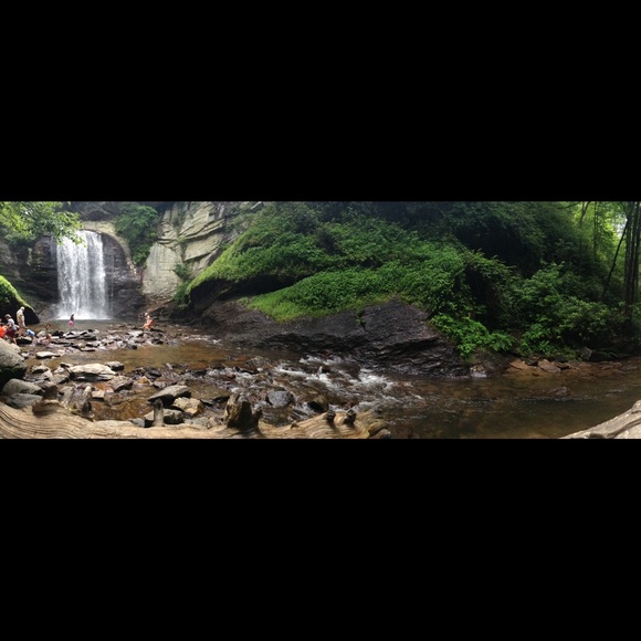 Meet your Posher, Alivia