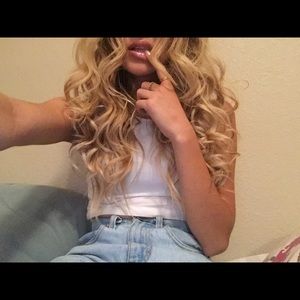 Meet your Posher, Janeth