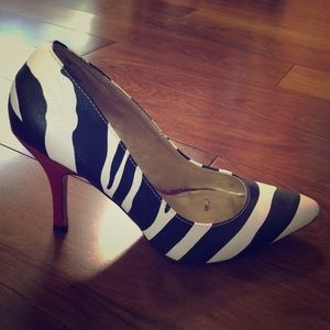 Zebra stripe Kelly & Katie Pumps with red heel