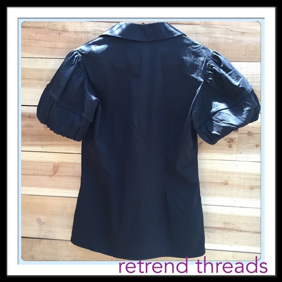 Unique button-down Theory blouse! - Picture 3 of 4