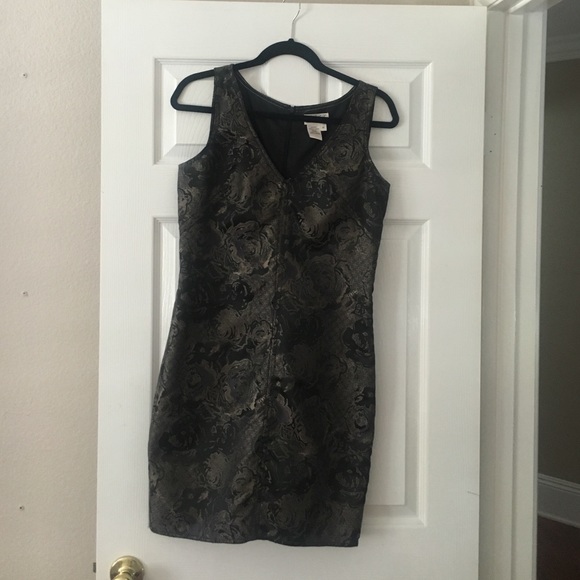Beautiful dress!