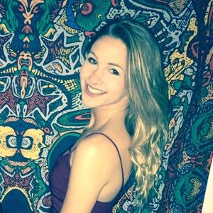 Meet your Posher, Jackie