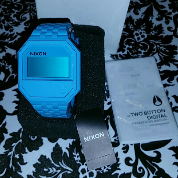Nixon rubber re-run sky blue