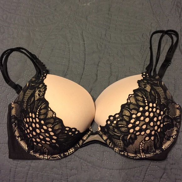 Victoria's Secret bra.