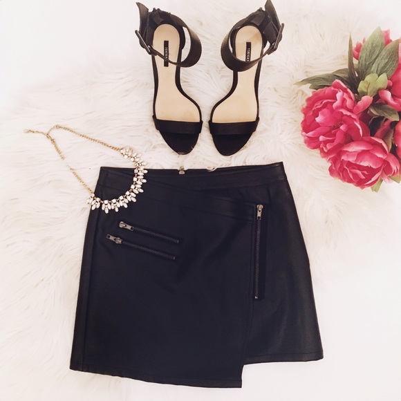 NWT Faux Leather Asymmetrical Zippered Skirt