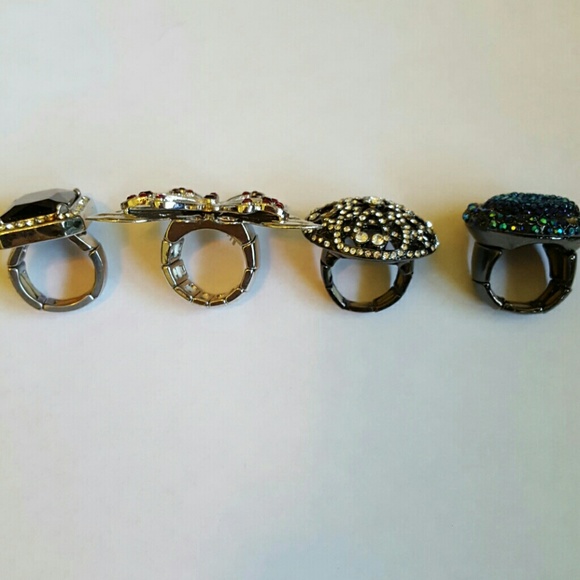 Fashion Rings - Picture 2 of 4