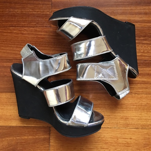 Silver Wedges
