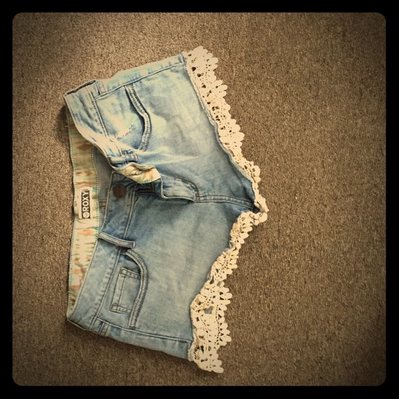 Denim shorts with lace