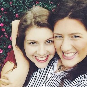 Meet your Posher, Abby