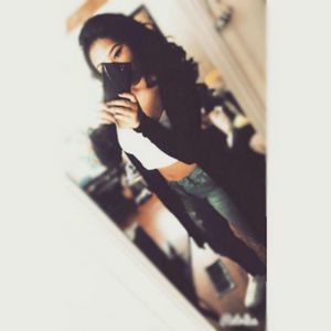 Meet your Posher, Adelma