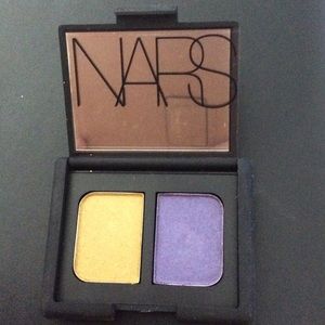 NARS eyeshadow duo