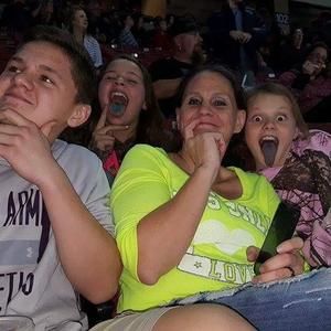 Meet your Posher, Amber