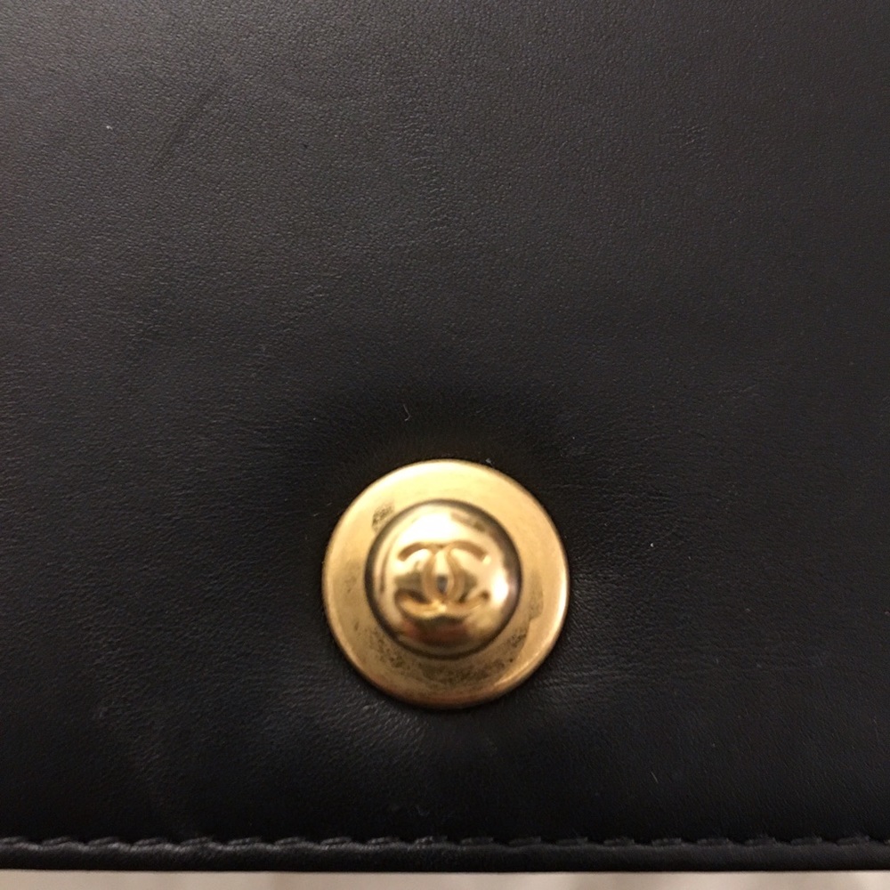 Chanel Boy Flap Bag - Picture 8 of 8