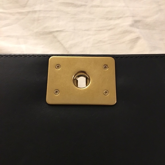 Chanel Boy Flap Bag - Picture 6 of 8