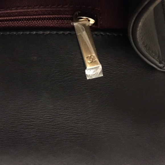 Chanel Boy Flap Bag - Picture 7 of 8