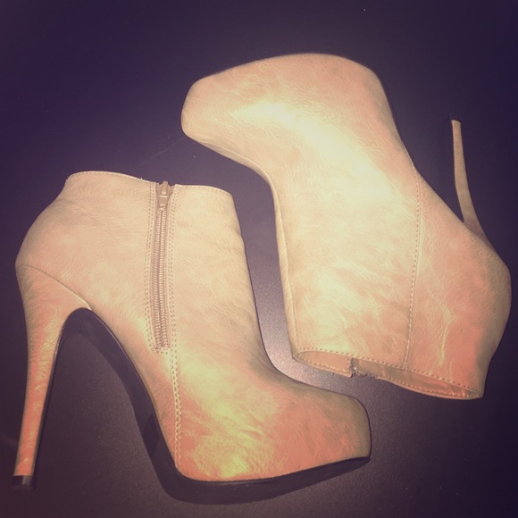 High heeled taupe ankle booties, size 8.5