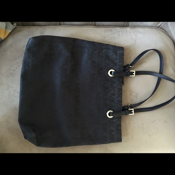 MK shoulder bag!