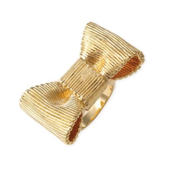 Kate Spade New York "all wrapped up" bow ring