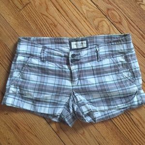 A & F plaid shorts