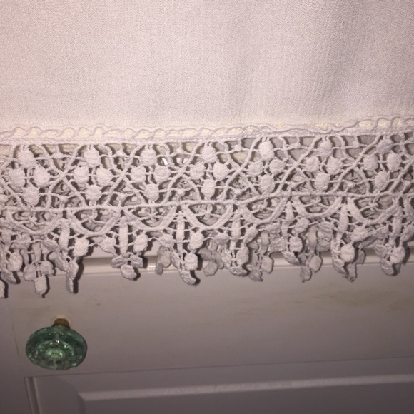 Urban Outfitters: Boho crop top - Picture 2 of 4