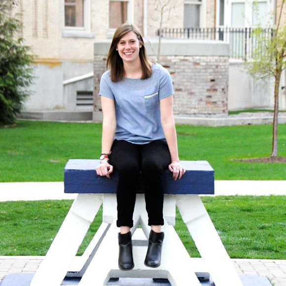 Meet your Posher, Karli - Picture 1 of 1