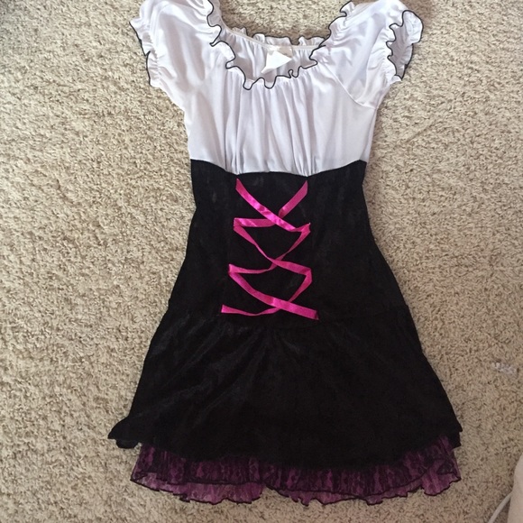 Spirit Halloween pirate dress costume 🍂🎃