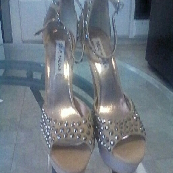 STEVE MADDEN PLATFORM STUDDED STELLITOS SZ 7.5 - Picture 2 of 4