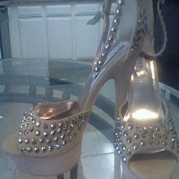 STEVE MADDEN PLATFORM STUDDED STELLITOS SZ 7.5 - Picture 4 of 4