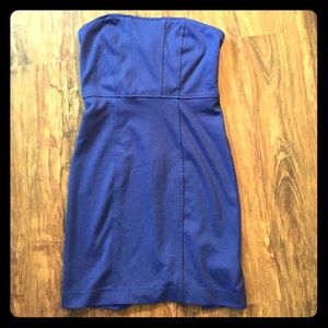 Blue strapless dress