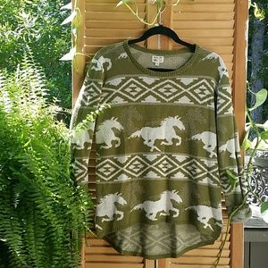 RVCA horse sweater!
