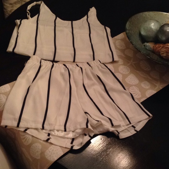 Two piece set