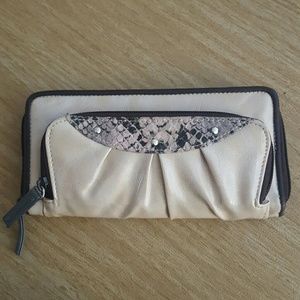 Snakeskin wallet