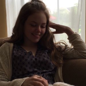 Meet your Posher, Olivia