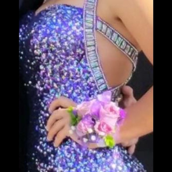 Prom dresses. Both bought new and worn once. - Picture 3 of 4