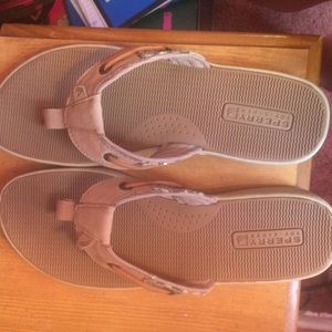 Sperry flip flops