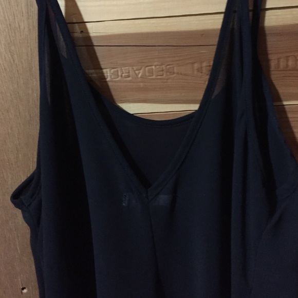 Tank top - Picture 2 of 3