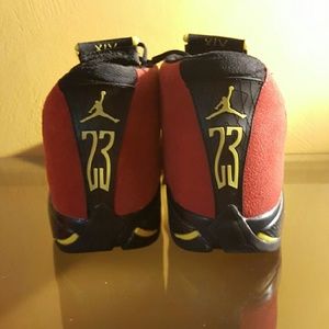 Jordan 14 Ferrari SIZE 13 MAKE OFFER