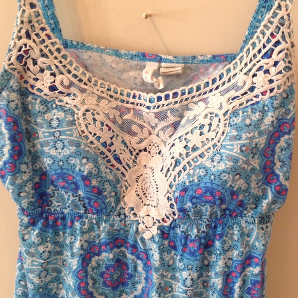 Red camel shirt - Picture 4 of 6