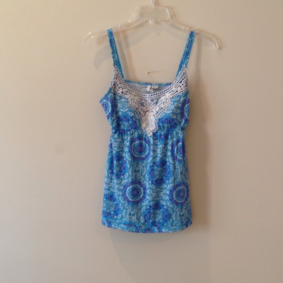 Red camel shirt - Picture 2 of 6