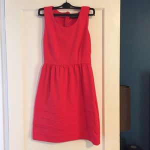 Gorgeous spring/summer dress!