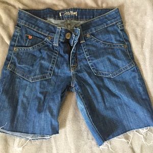 Jean Bermuda shorts