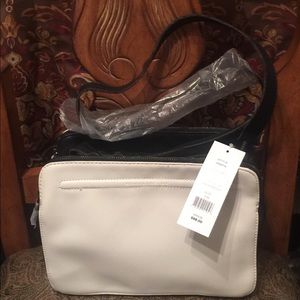 🎀SALE🎀French connection Handbag