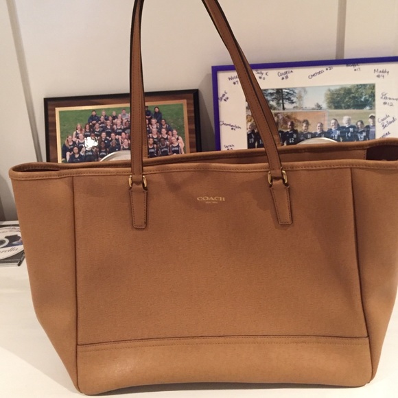 Coach Tote
